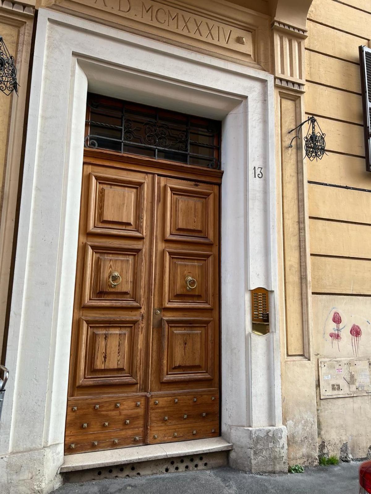 Luciano San Giovanni Guest House ローマ エクステリア 写真